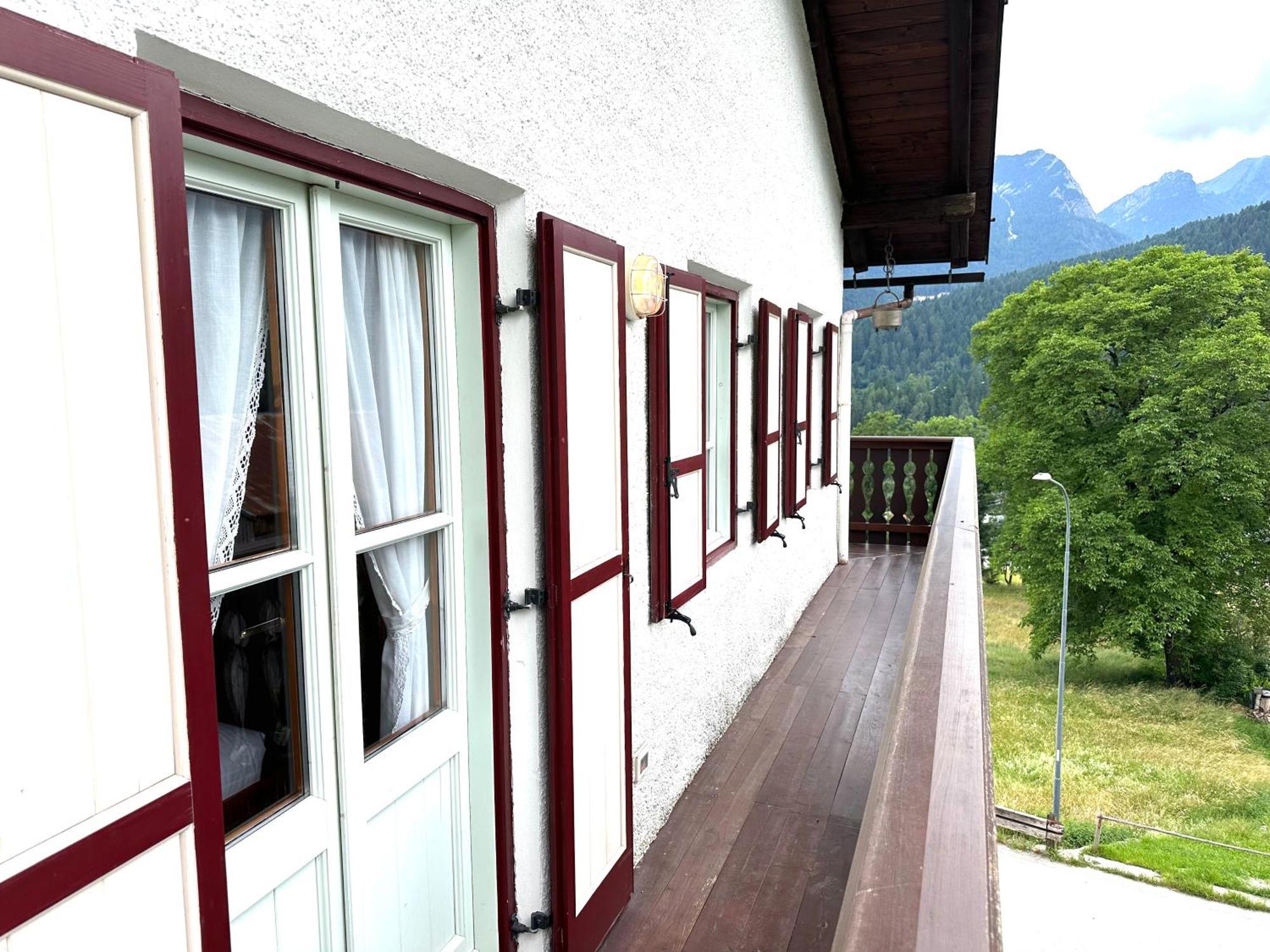 Appartamento Ampezzano Con Ampia Balconata San Vito di Cadore Exterior foto